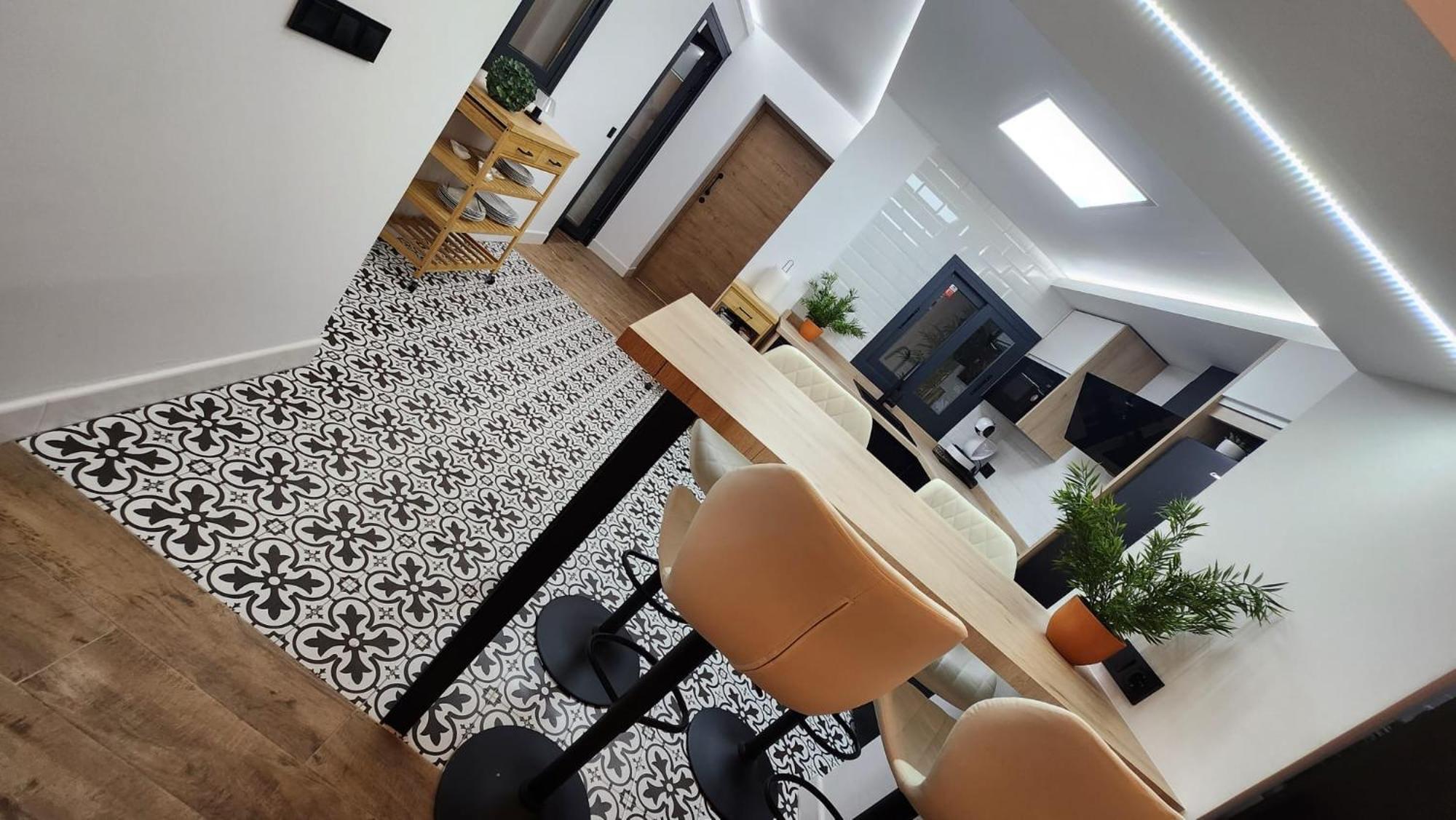 Bailen 3 Appartement Caces Buitenkant foto